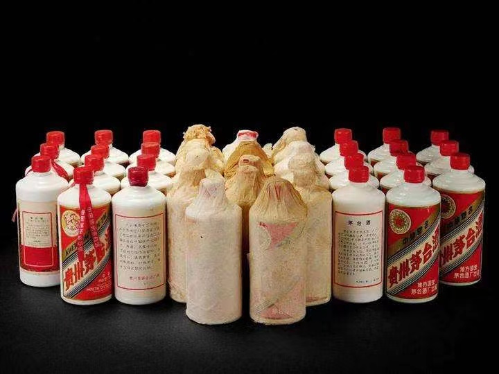 集安日照岚山回收酒价格哪里回收(附近上门回收茅台酒）?